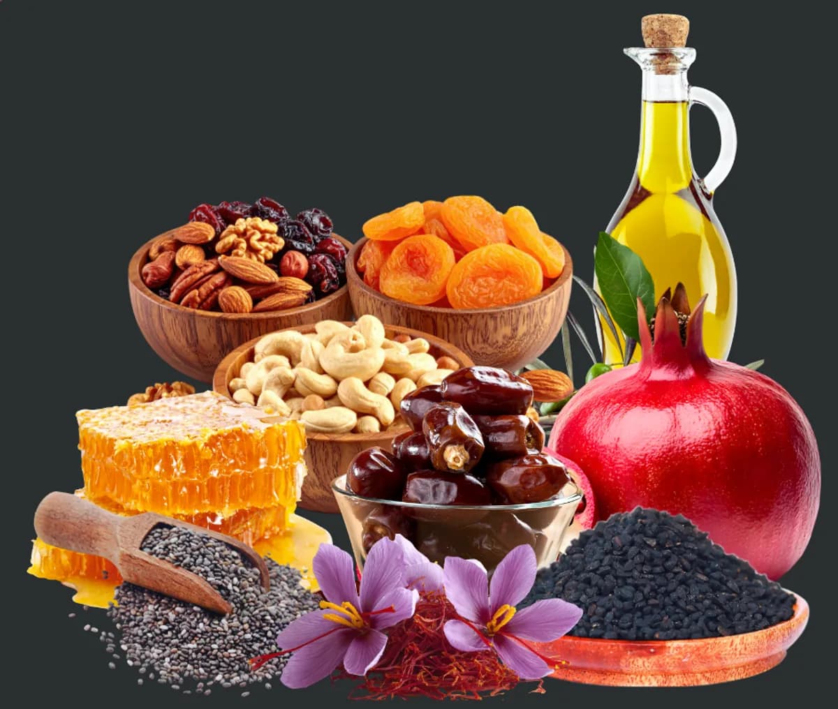 Kurma, kekacang, buah kering, madu dan minyak zaitun dalam mangkuk kayu