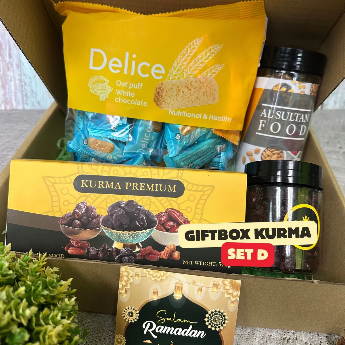 Giftbox Sunnah Set D 4 in 1 – Kurma Medjool & Coklat