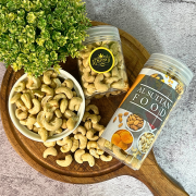 Product in use AlSultanFood Raw Cashew Whole | Kacang Gajus Mentah 150g, 250g, 500g, 1Kg