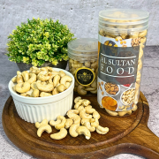 Product Natural Looks AlSultanFood Raw Cashew Whole | Kacang Gajus Mentah 150g, 250g, 500g, 1Kg