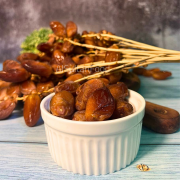 Product in use Kurma Tangkai Deglet Nour Tunisia Timbang (Loose) 500g, 1kg