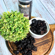 Product in use AlSultanFood Jumbo Black Raisin | Kismis Hitam Jumbo 150g, 250g, 500g, 1kg